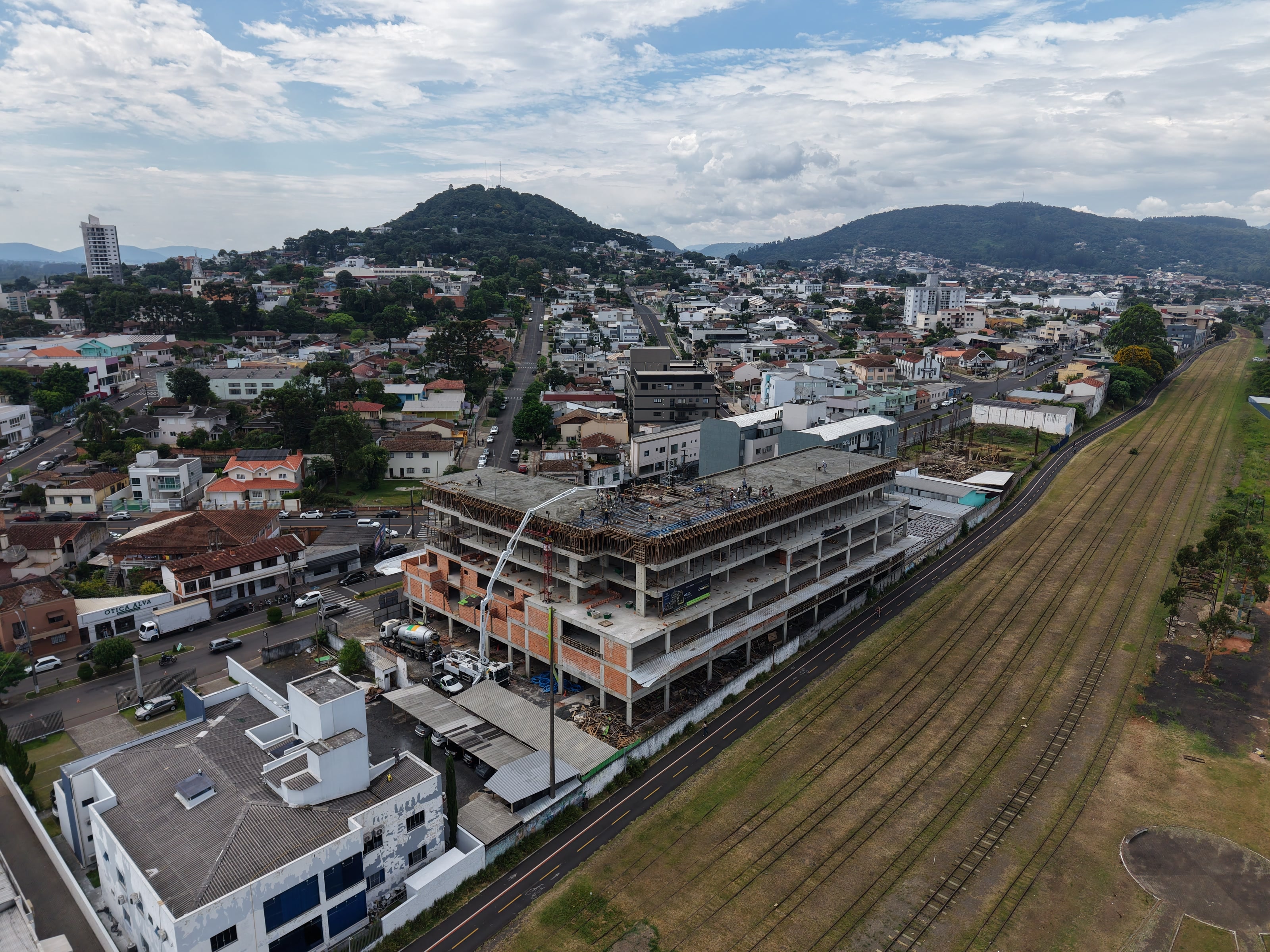 Vista aérea da obra do BËOS Grand Central em janeiro de 2026